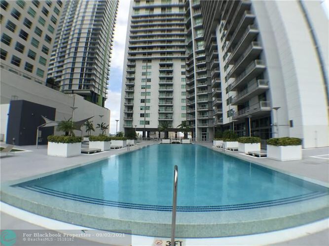 Neo Vertika Unit 1427 Condo for Rent in Brickell Miami Condos CondoBlackBook