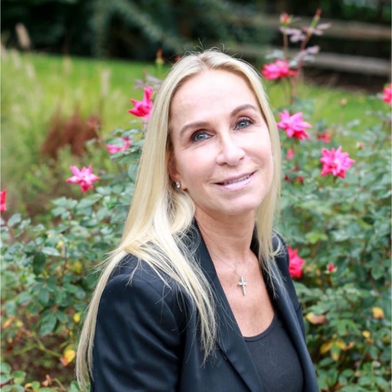 Lorraine Russo's Email & Phone REALTOR