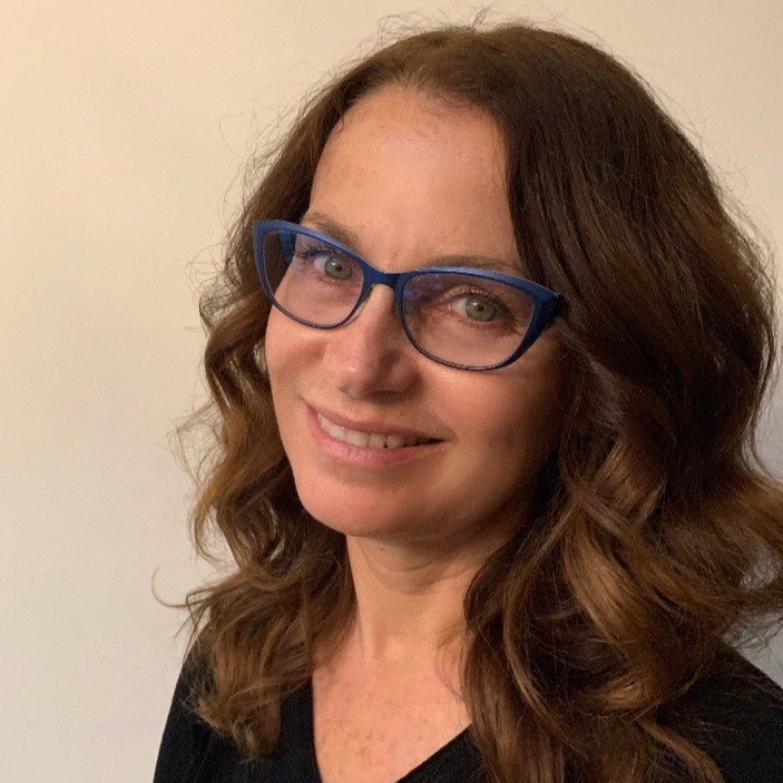 Andrea Roth Email & Phone Number CEO and Founder of Roth Art Group