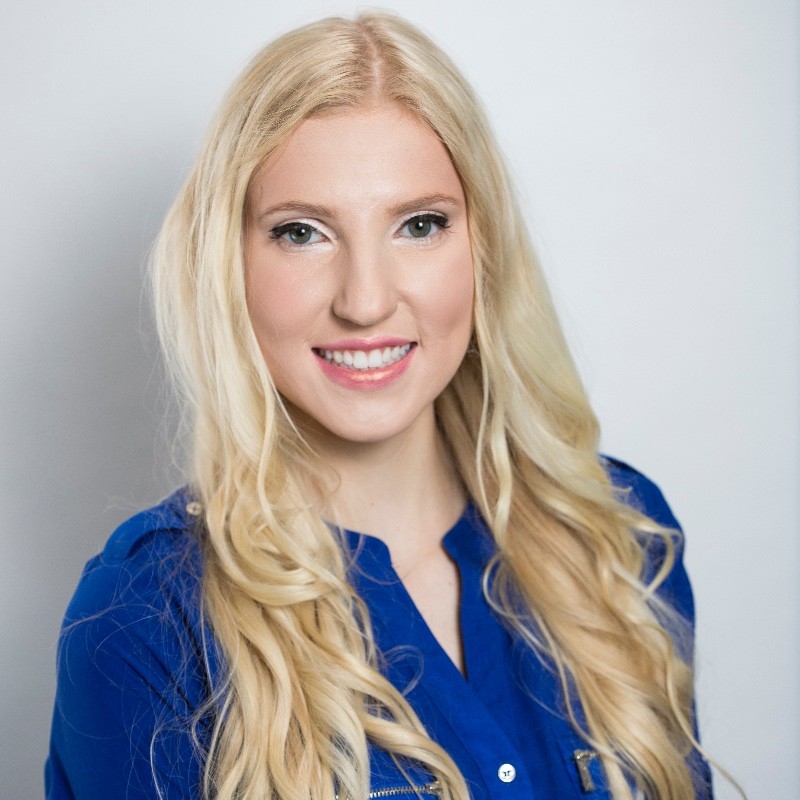 Sabrina Warner's Email & Phone Beach Enthusiast and Entrepreneur