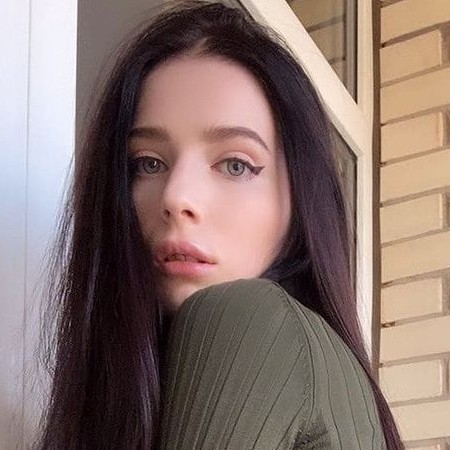 Little Reislin Email & Phone Number | Elite Model Management - ContactOut