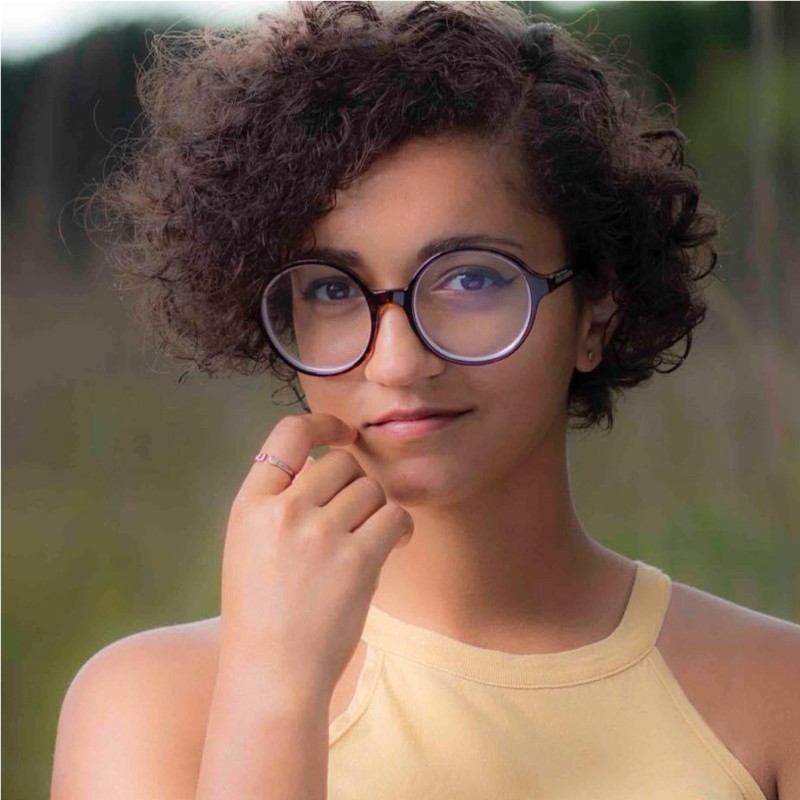 Calia Massey Email & Phone Number Assistant Manager at Silk Elephant