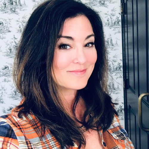 Hallie Hoskins Email & Phone Number South Valley Animal Hospital