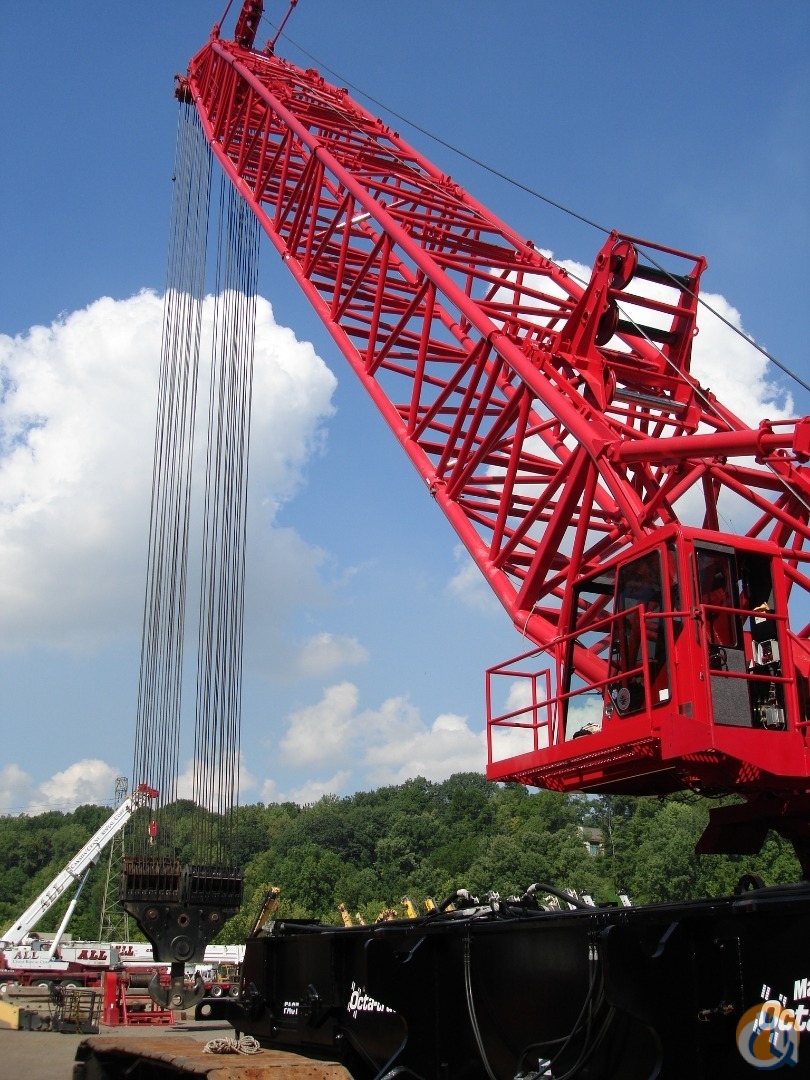 Manitowoc 21000 For Sale Crane for Sale in Madison Wisconsin on