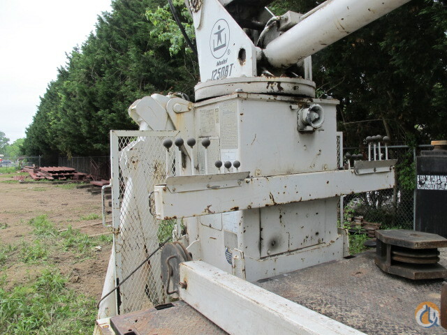 Sold 1986 JLG Boom truck with out cab and chassis Crane in Cambridge