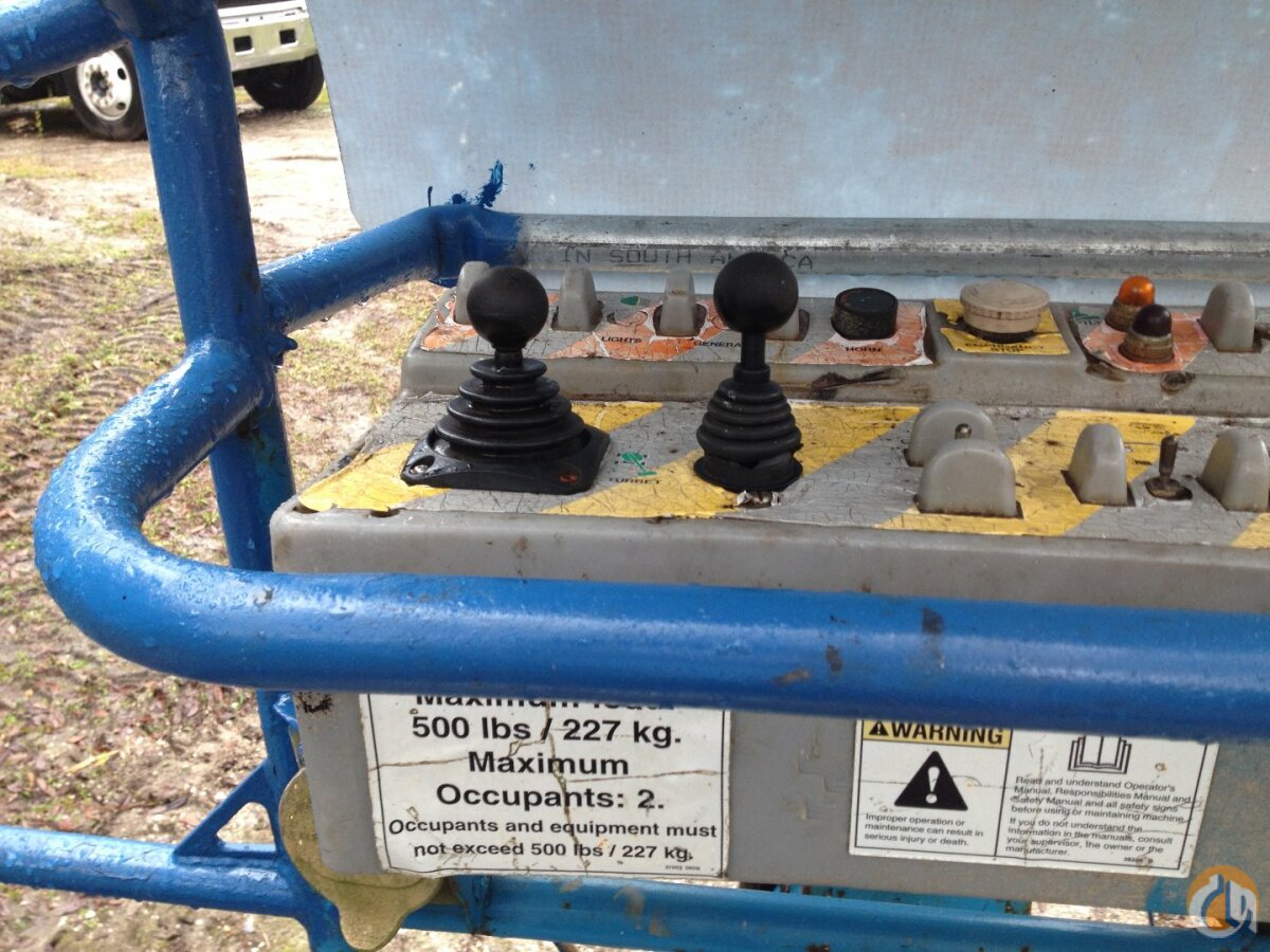 1998 UPRIGHT SB60 BOOM LIFT Boom UPRIGHT SB60 Boomtrux Inc. on