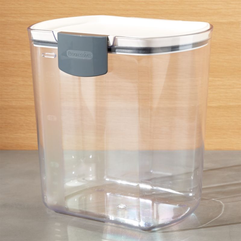 Progressive ® ProKeeper 4Qt. Flour Storage Container