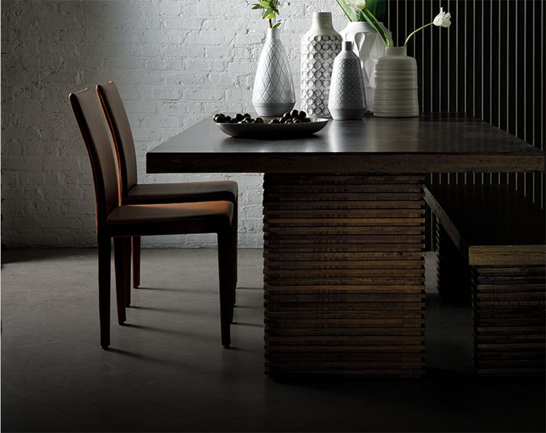 Furniture Store Crate and Barrel