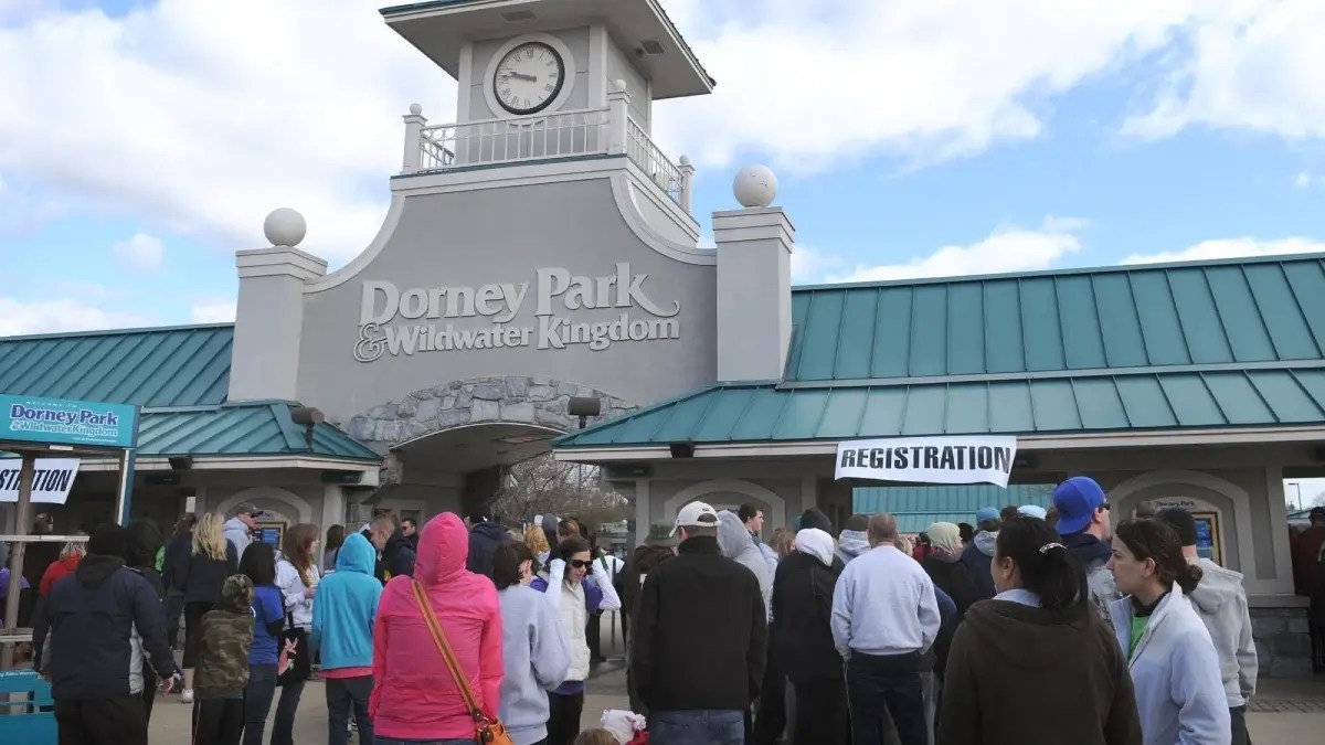 Dorney Park — Crowd Calendar 2026 & Live Wait Times Crowd Tracker(06)