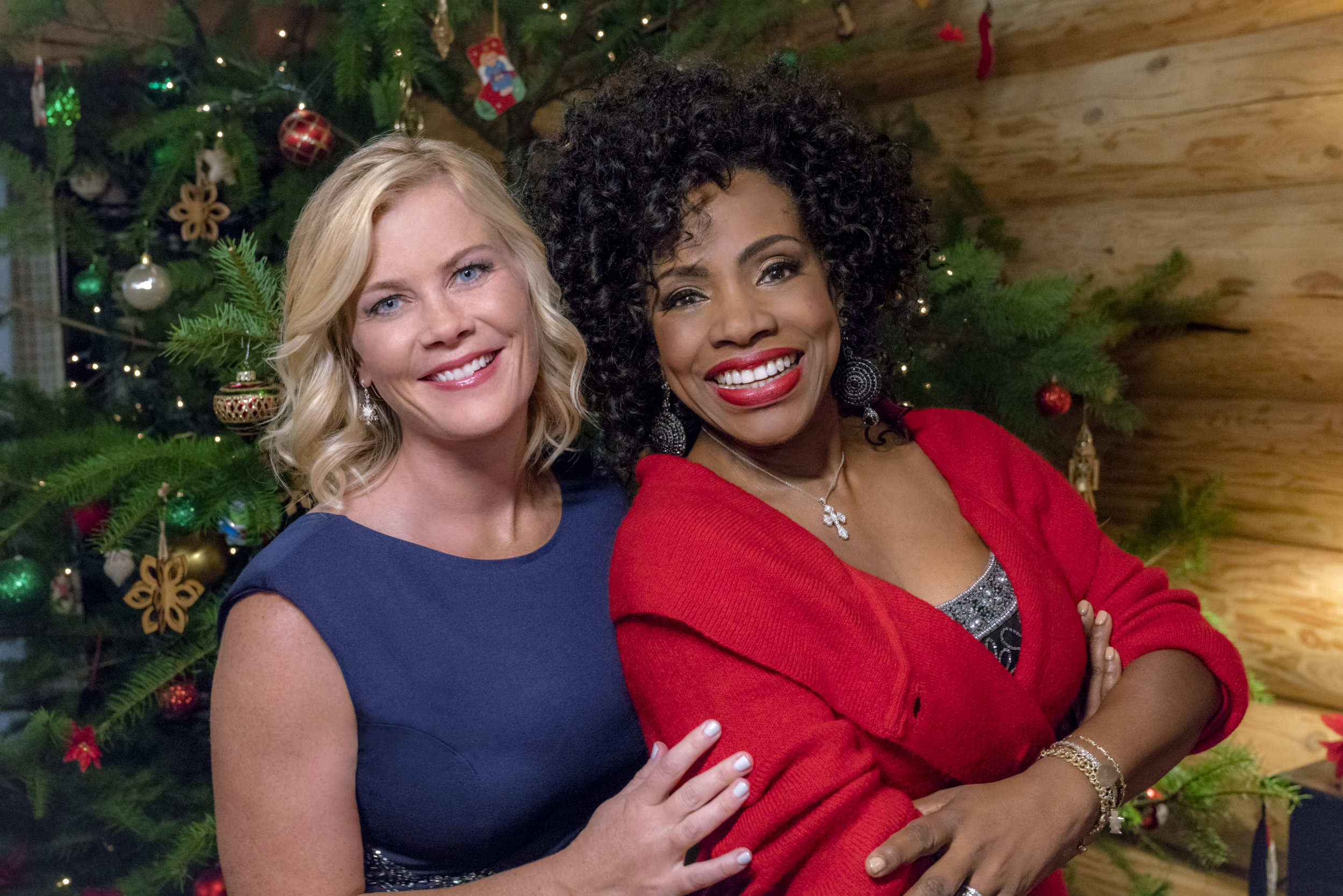 Preview Christmas at Holly Lodge Hallmark Channel