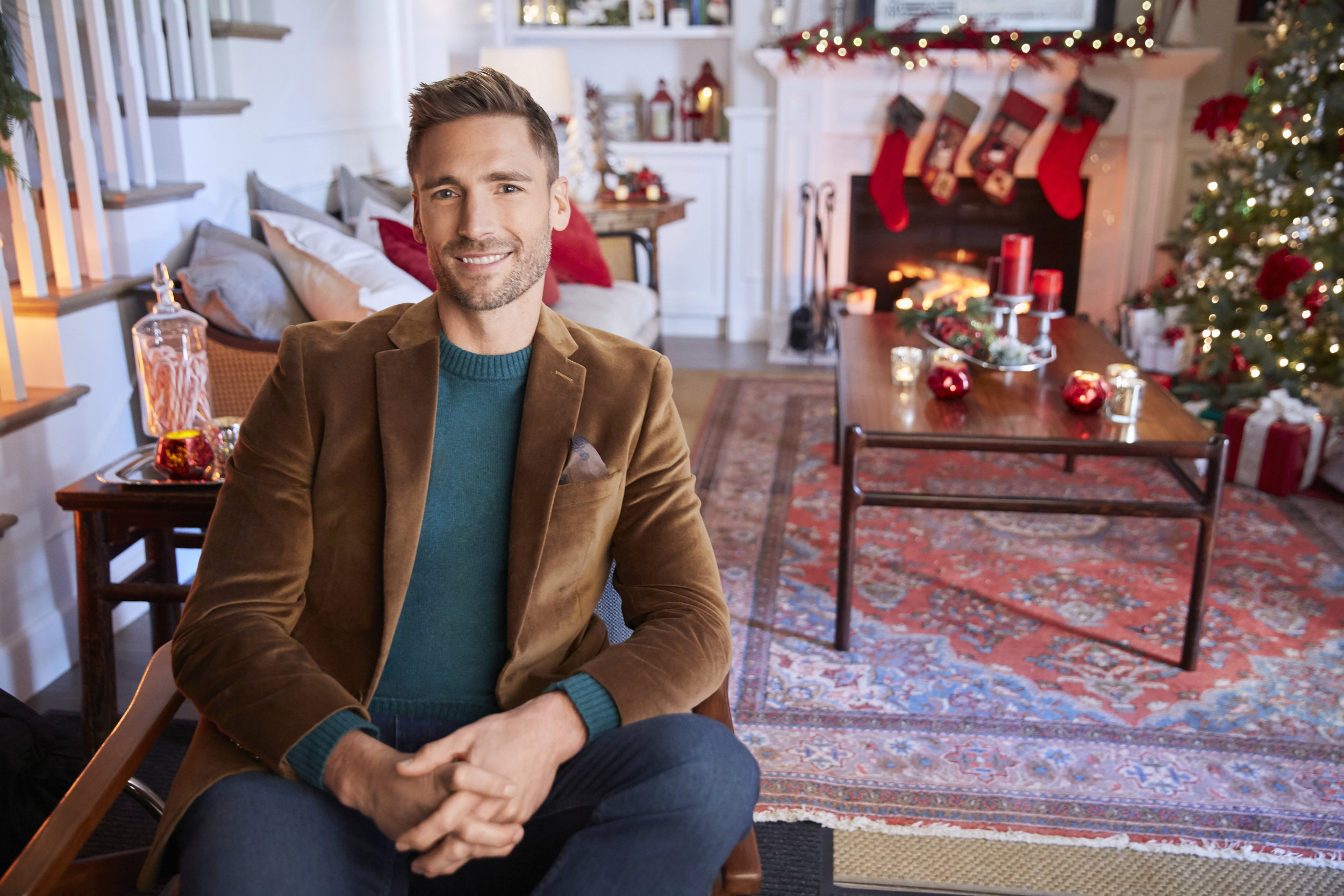 Andrew Walker Santa Tracking 1 Day ’Til Christmas Hallmark Channel