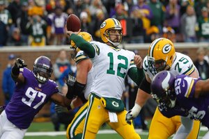 NFL Sunday game of the week Patriots vs. Packers