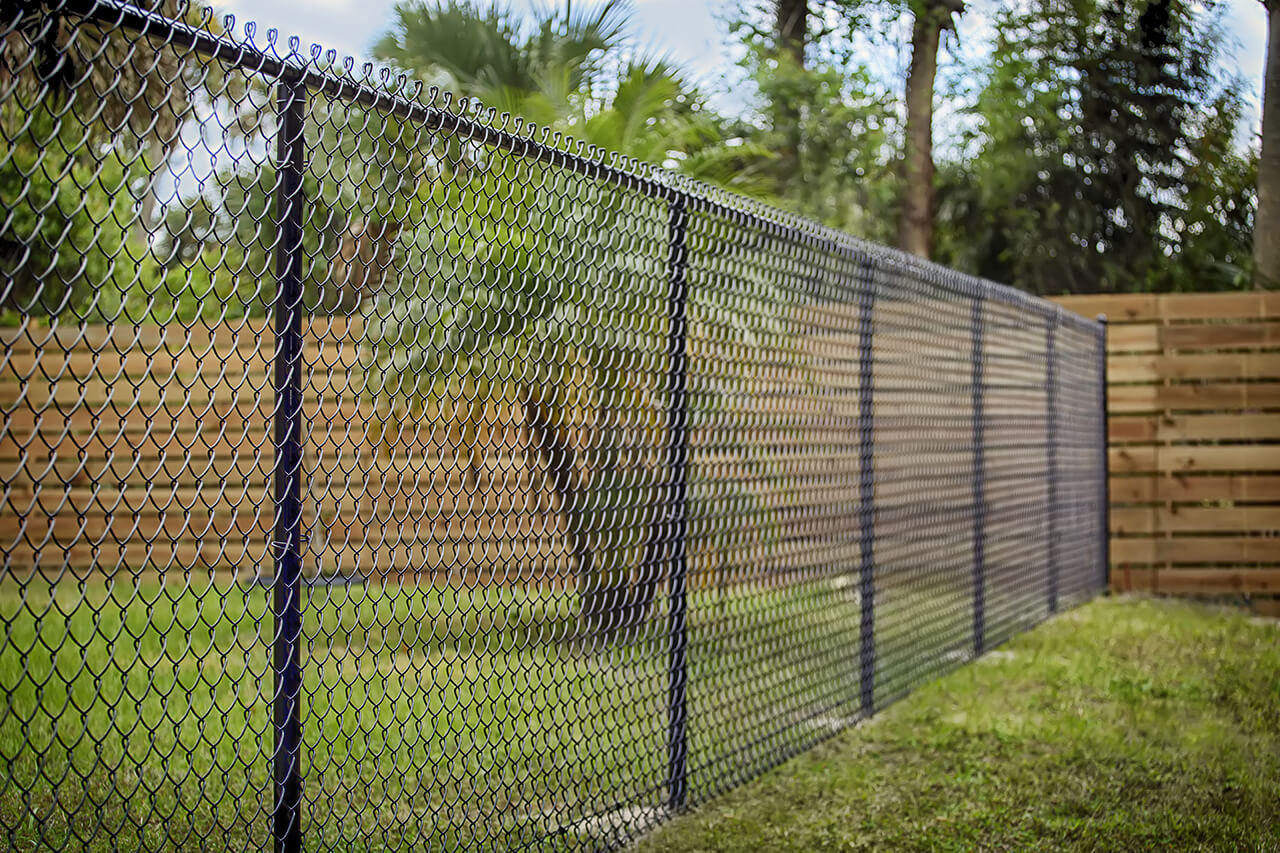 How Much Does a Black ChainLink Fence Cost?