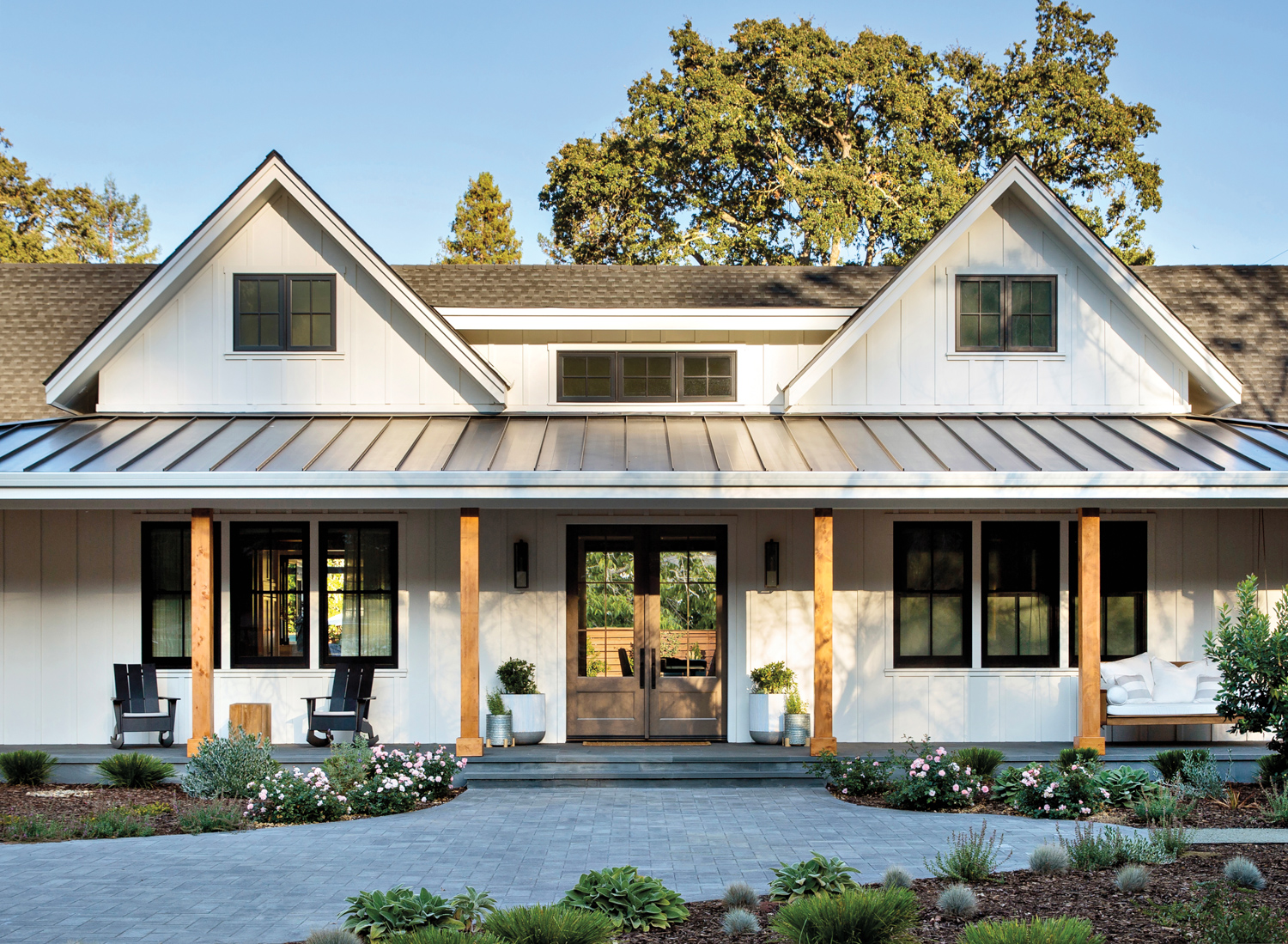 17 Modern Farmhouse Designs Exuding Simplicity + Rustic Charm Luxe