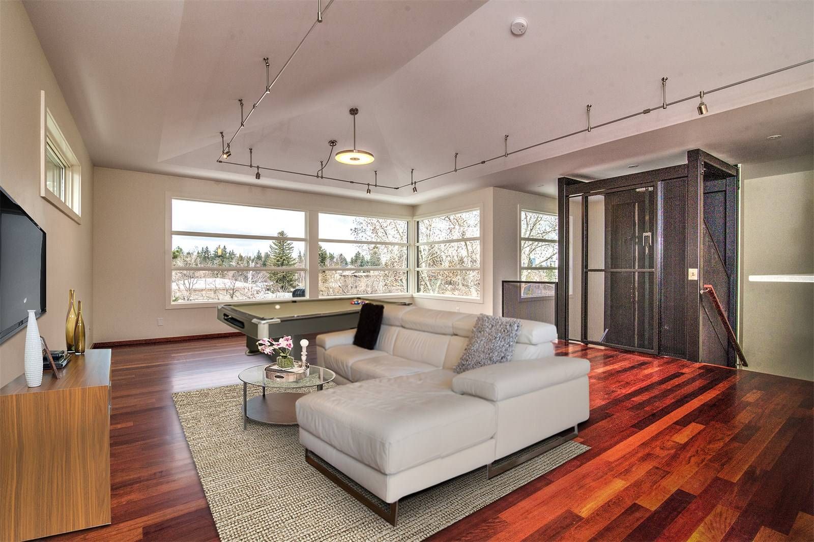 A look inside Stunning 1.6million Calgary home with builtin