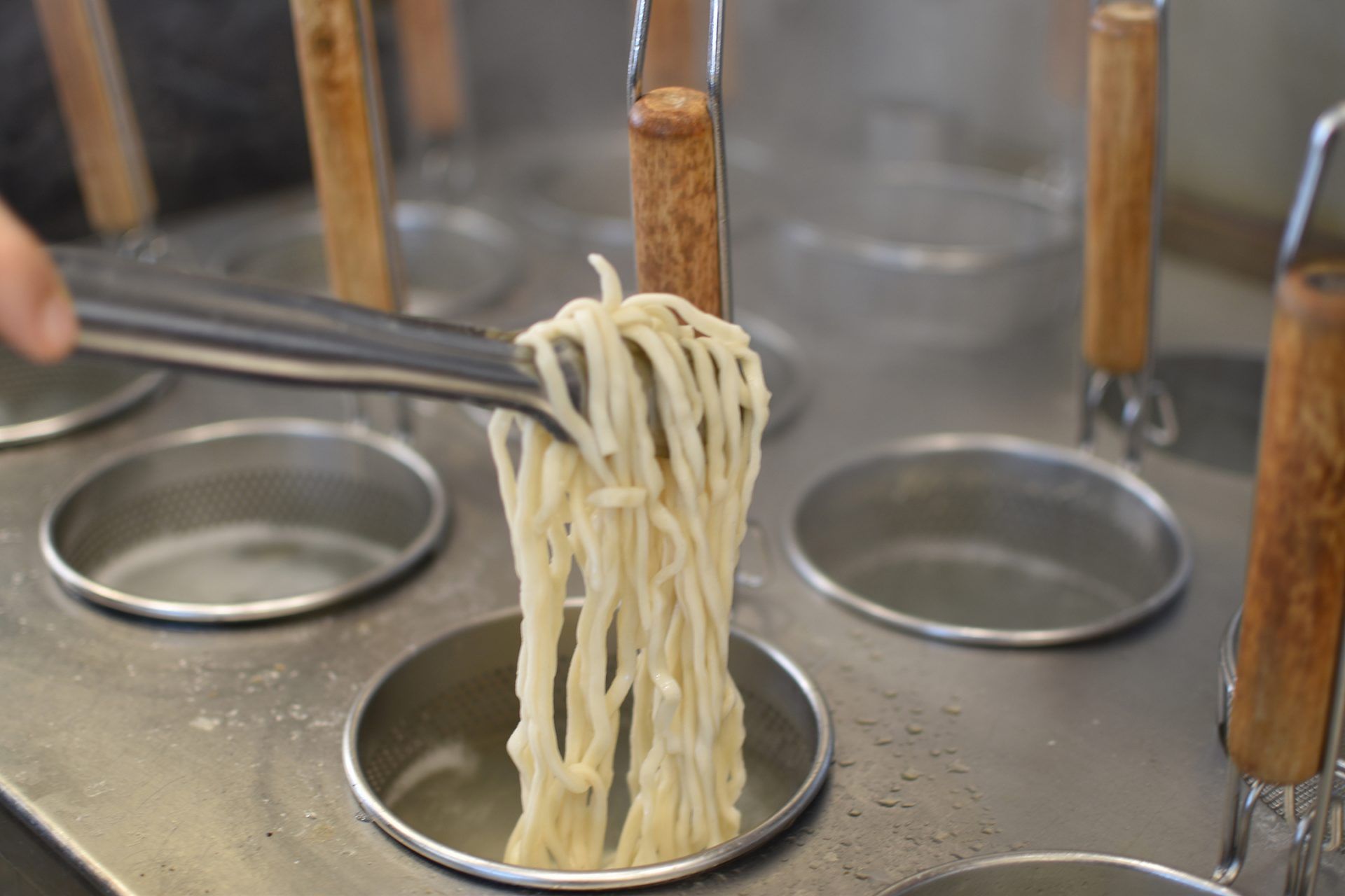 Vancouver noodle chain has mastered this iconic Chinese noodle soup