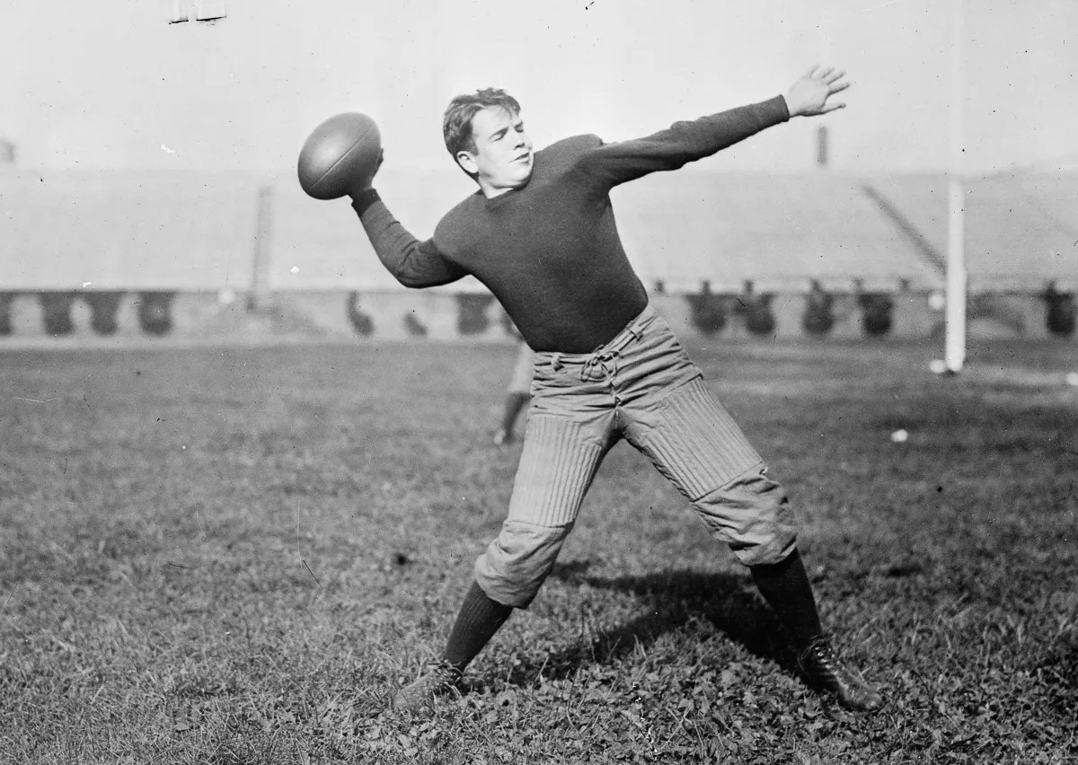 Amazing Pictures From the Beginnings of American Football