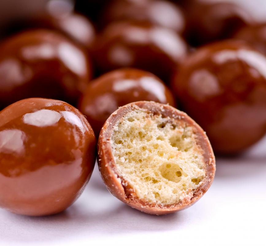 What are Malted Milk Balls? (with pictures)