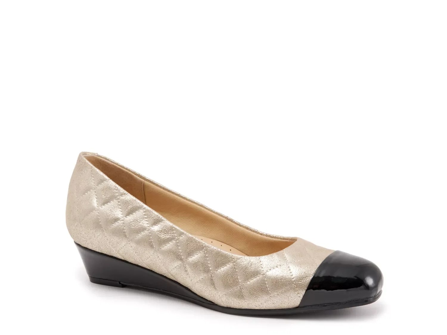 Trotters Langley Wedge Pump DSW