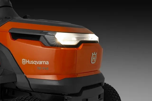 Husqvarna TS 114 hagetraktor Hagetraktorer Duab