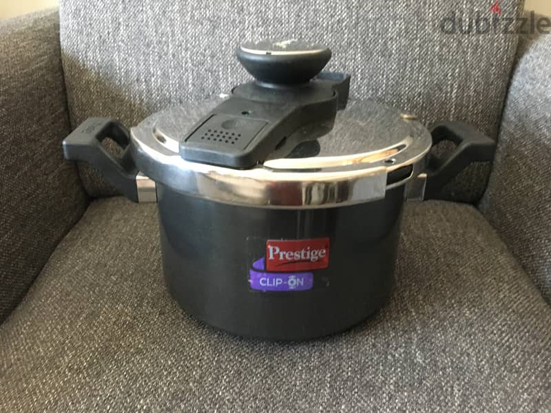 Prestige Pressure Cooker with Extra Lid Kitchenware 105027572