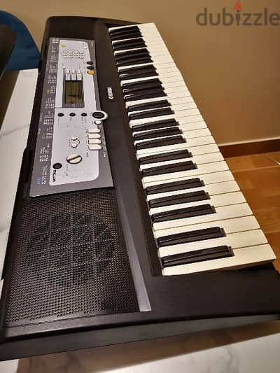 Yamaha keyboard music PSR E213 - Musical instruments - 105028963