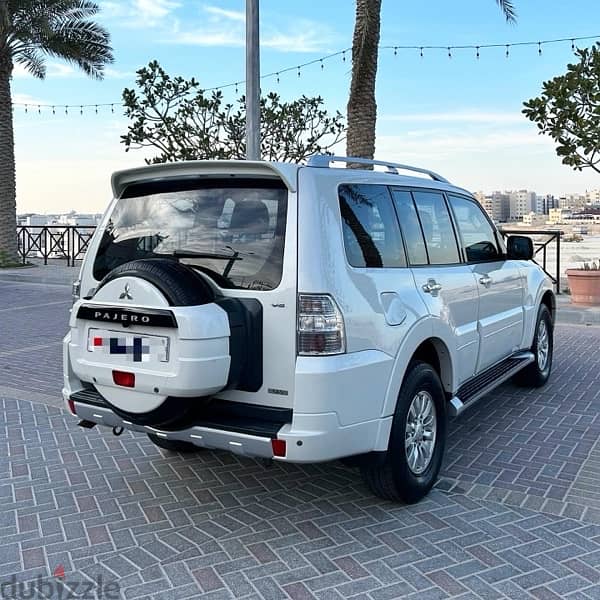 Mitsubishi Pajero GLS 2014 0 Accident Cars for Sale 105172275