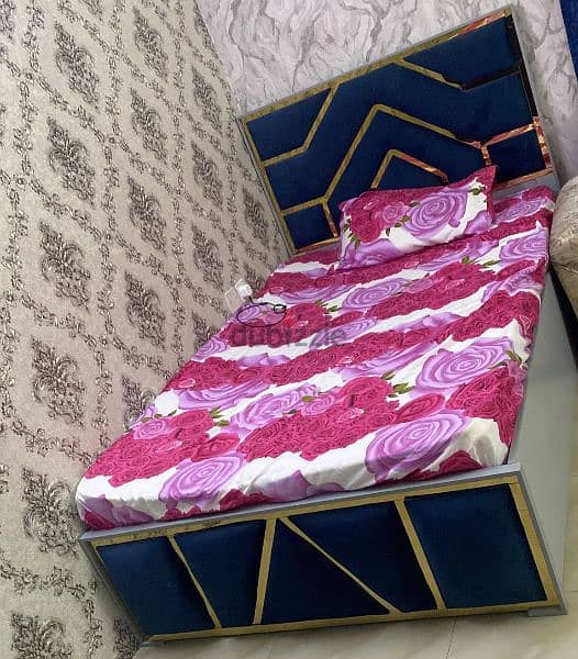 2 single beds for sale Furniture 105255302