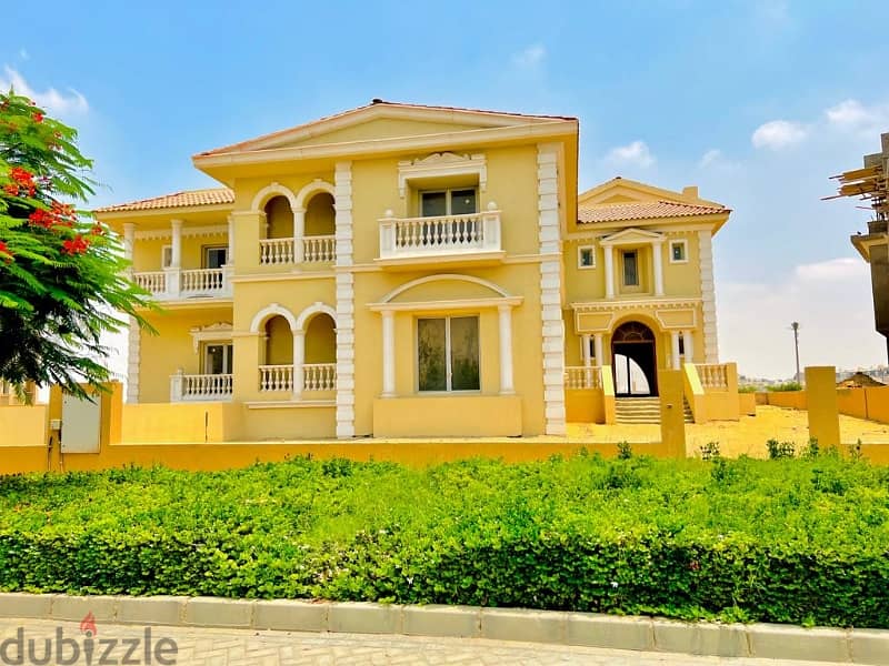 Townhouse 215m for sale with the lowest down payment and installments