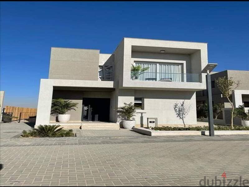 A wonderful Twin House with very Prime Location FOR SALE in Palm Hills