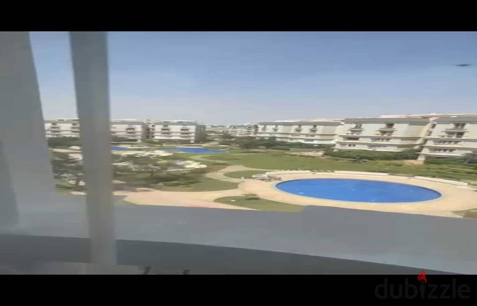 I villa Roof middle 305m for rent in Mountain View Hyde Park Villas