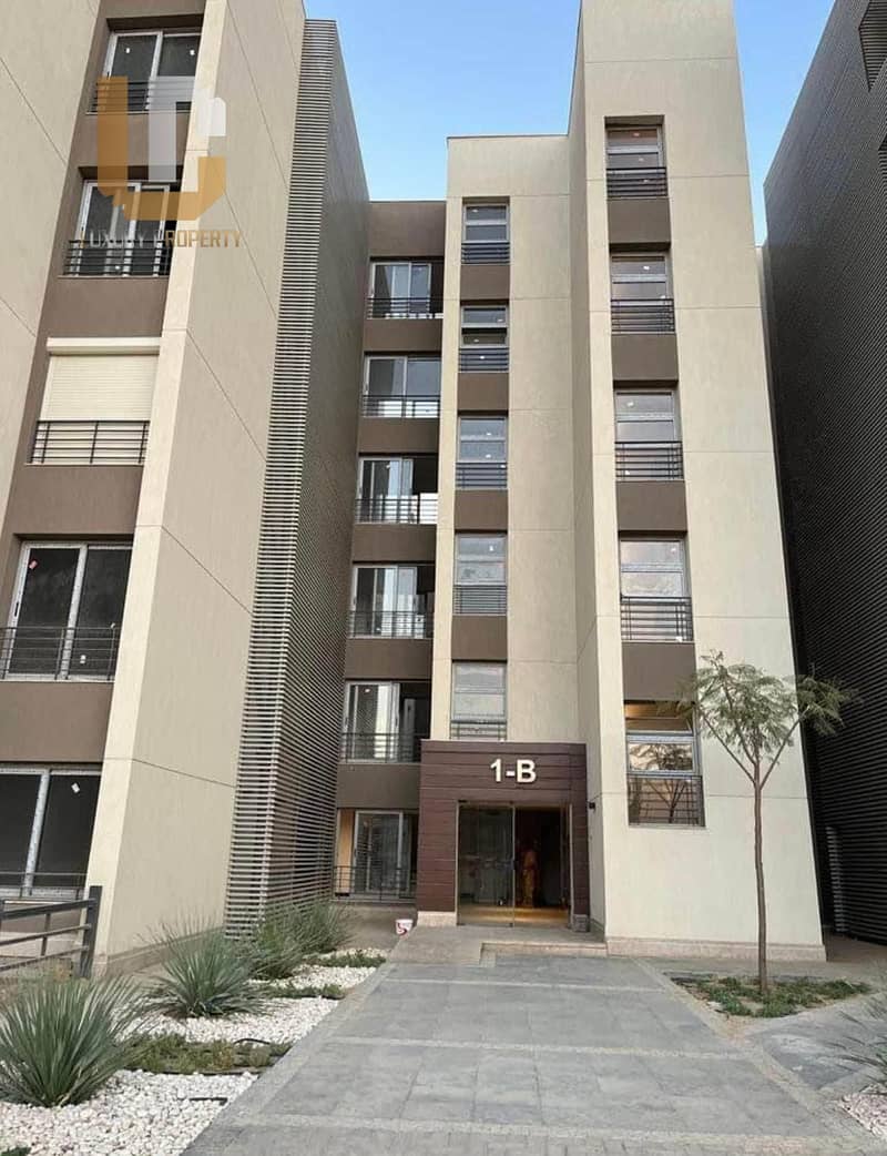 Studio fully Finished for Sale Palm Hills New Cairo. Apartments for