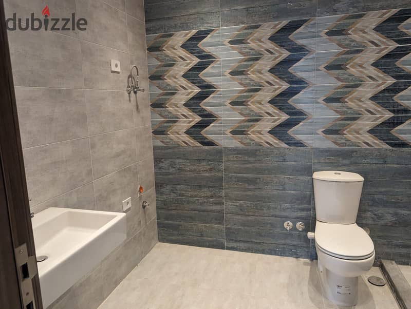 اقل سعر شقة للإيجار 3نوم نص فرش في فيليت سكاي كوندوز التجمع الخامس