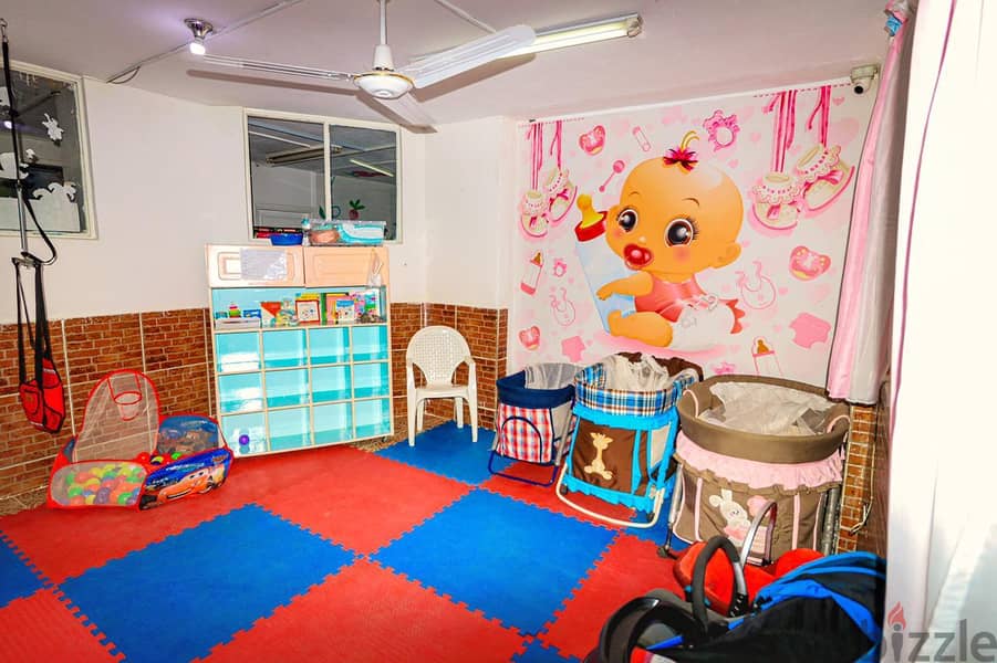 حضانة مفروشة ومجهزة ٣٠٠م للايجار بسموحة Commercial for Rent 202789194