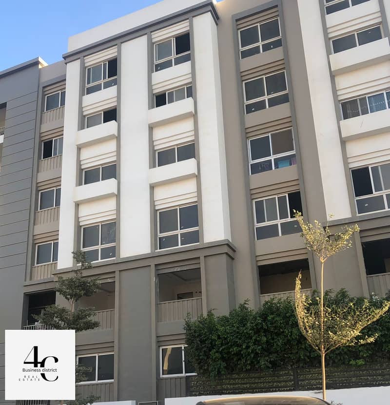 Apartment 191m for sale in Hyde Park Compound 3 bedrooms, the lowest