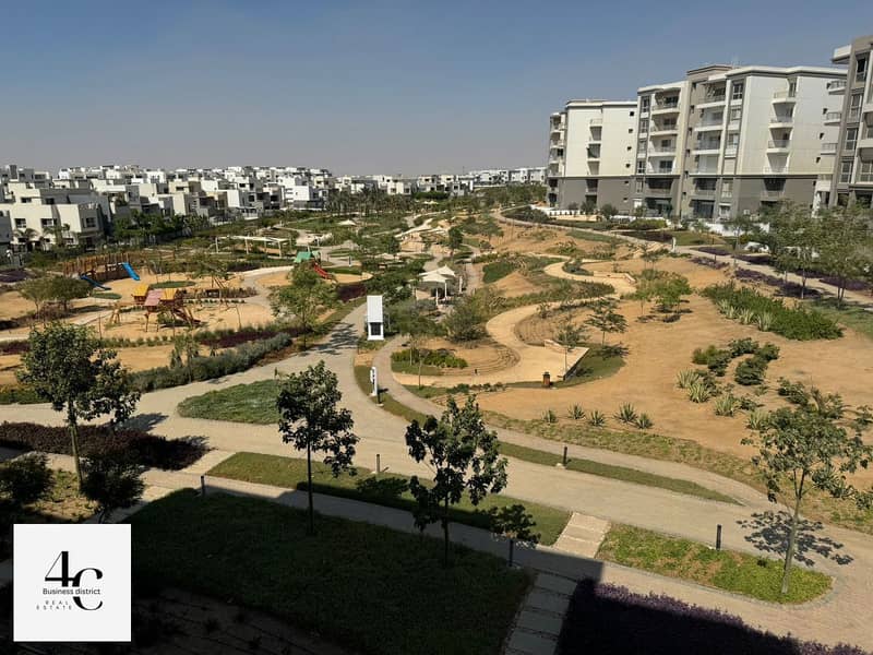 Lowest price available in hyde park new cairo apartment 199m 4 bedrooms