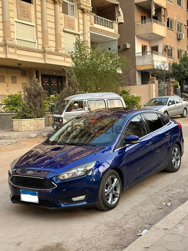 Ford Focus sport line Cars for Sale 202942890