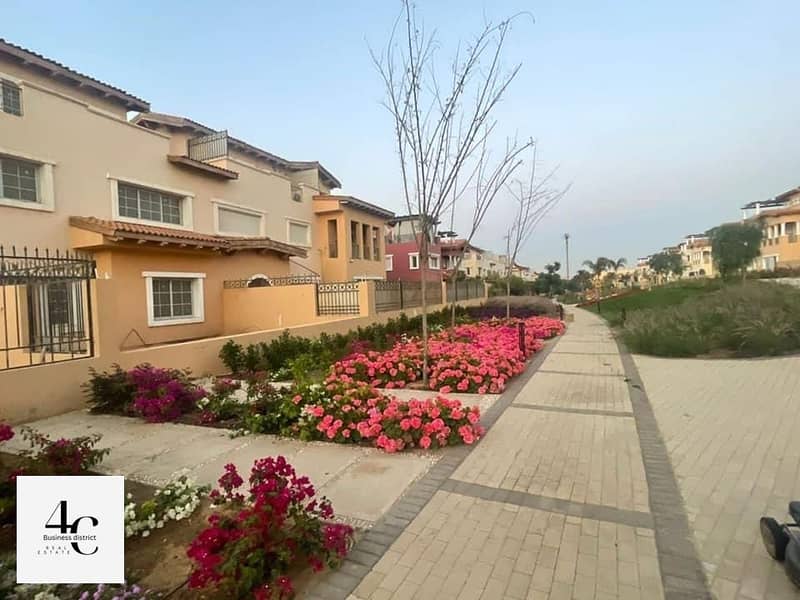 The lowest total townhouse 215 m classic direct view landscape, with