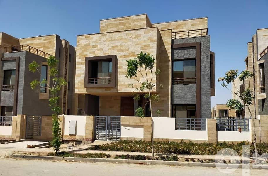 STAND ALONE VILLA IN TAJ CITY NEW CAIRO Villas For Sale 194895170