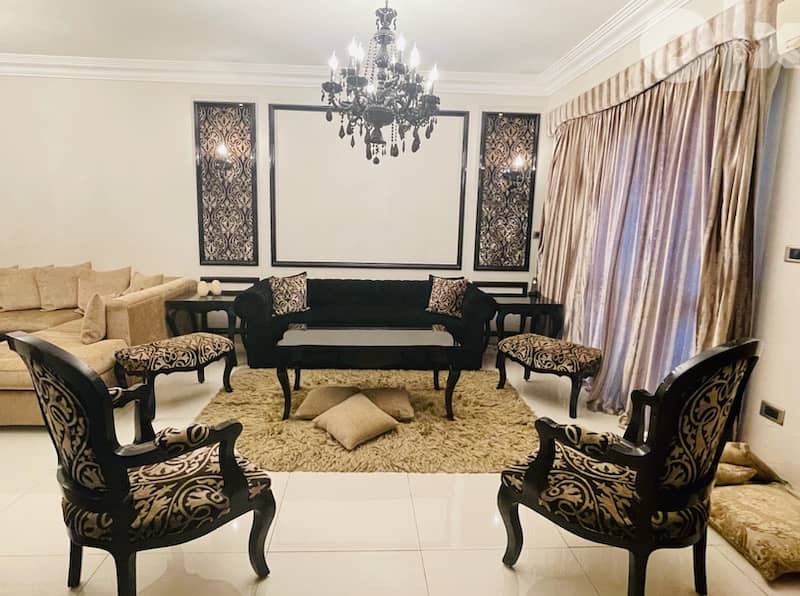 New Classic Salon for sale غرفة معيشة 195757419
