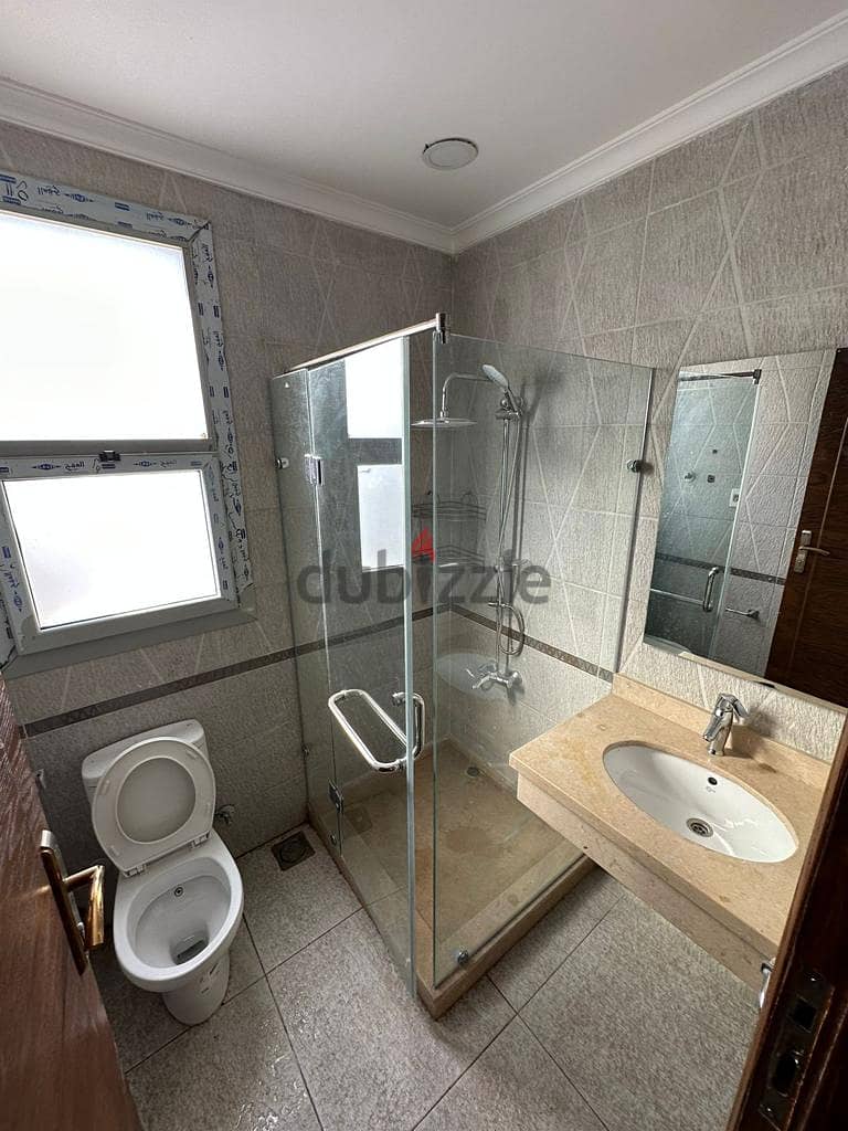 بنتهاوس نص مفروش تشطيبات المالك فيلدج جيت Rent Penthouse Village Gate