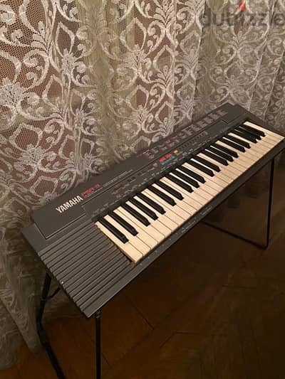 YAMAHA PSR 3 with Stand - Musical Instruments - 198193543