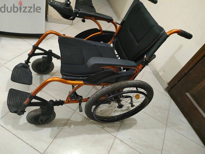 electric wheelchair مستلزمات طبية 198922326
