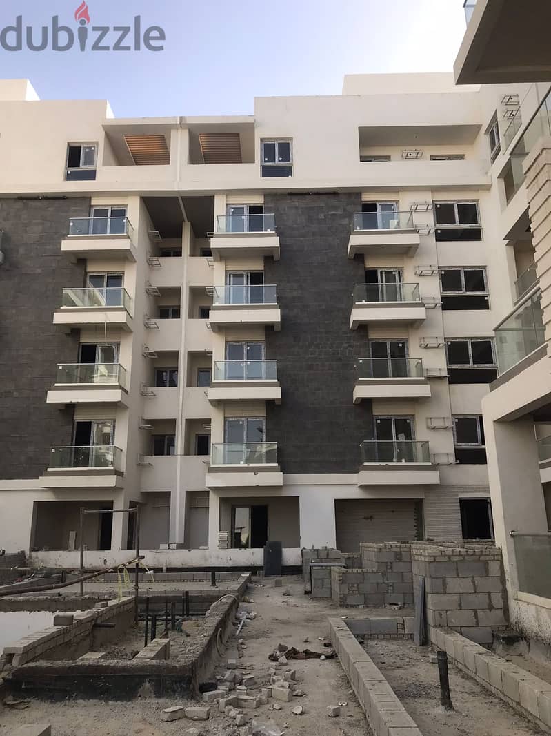 For sale apartment 170m in Mountain view iCity new cairo Apartments