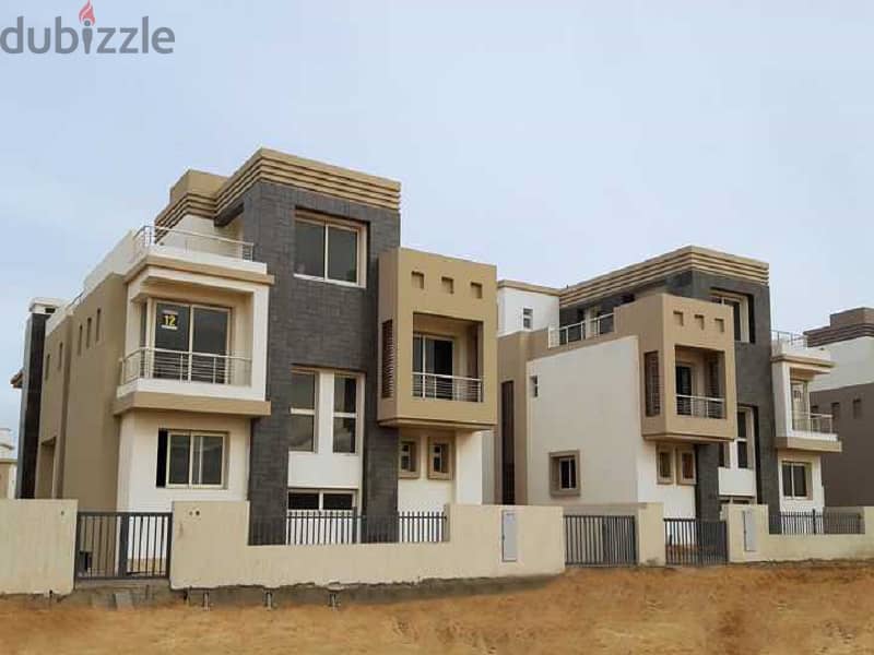 Ready to Move Standalone Villa 420 m in Cairo Festival City in New