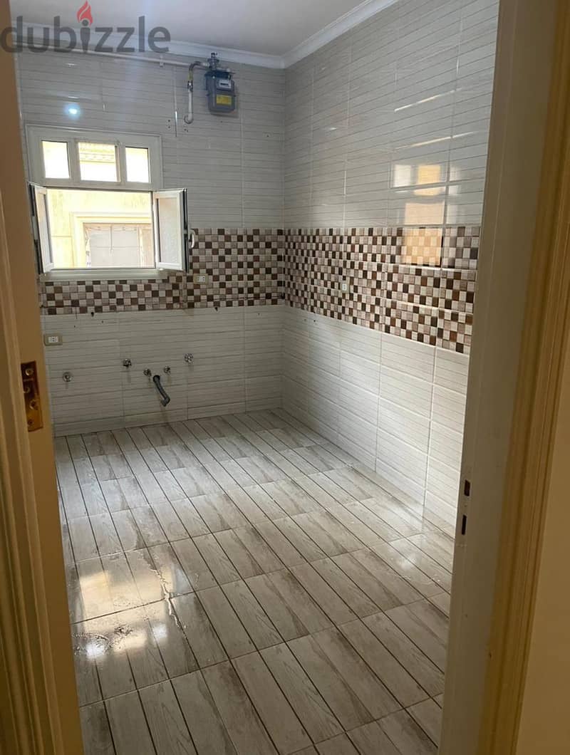 Roof apartment for rent, AlYasmine Settlement, near the 90th