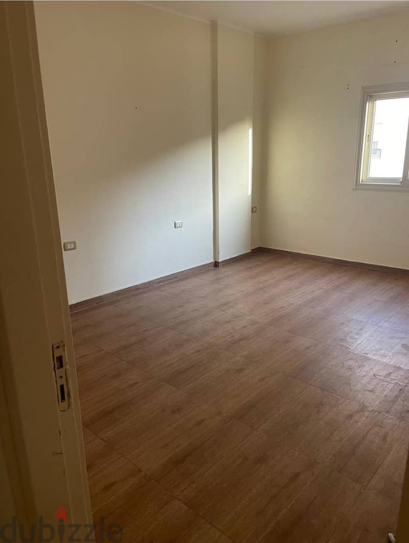 Roof apartment for rent, AlYasmine Settlement, near the 90th