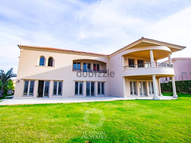 Villa for sale Uptown Cairo Emaar فلل للبيع 200202106