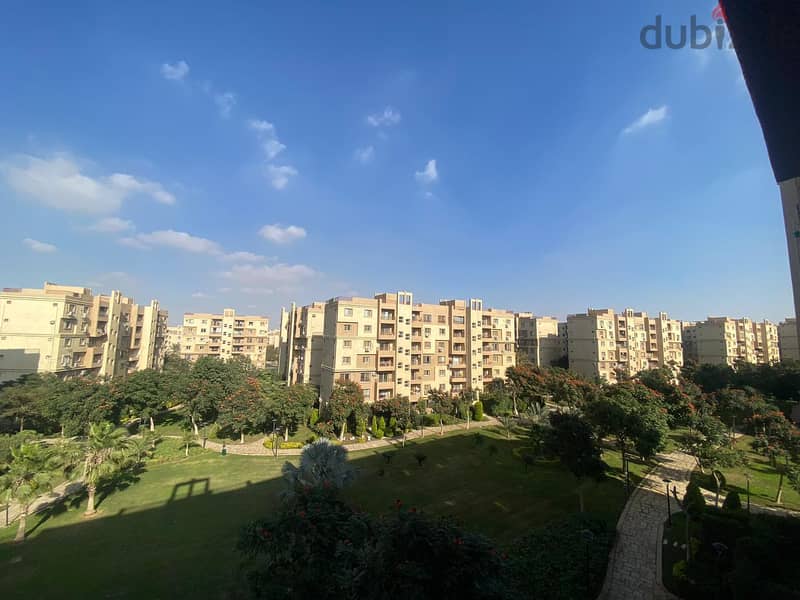 Apartment 135 m. for rent ultra super lux finished in prime location