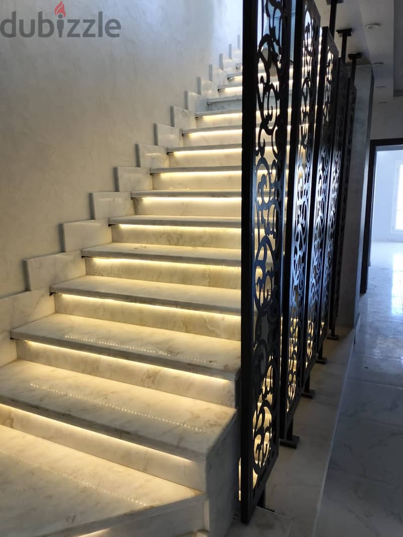 I villa roof 300m for rent in mountain view hyde park new Cairo fifth